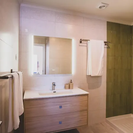 Casa P'ra Muralha Дом отдыха *